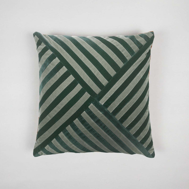Cushion Lily - Artichoke/Emerald