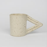 Miyelle handgefertigte Tasse aus Keramik im Concept Store HUMAN NEST Curated Design